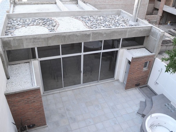 VENTA DEPARTAMENTO Semipiso de categoria Un dormitorio - Doble balcon - Amenities - A estrenar - Entrega inmediata- Italia 173