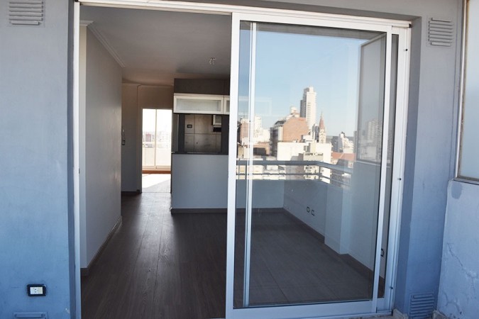 VENTA DEPARTAMENTO Semipiso a estrenar Un dormitorio - Categoria - Balcon frente y contrafrente - Amenities -Entrega inmediata - Italia 264 