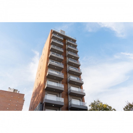 VENTA MONOAMBIENTES - Balcon al frente y terraza de uso exclusivo - Entrega inmediata - Cordoba 2600