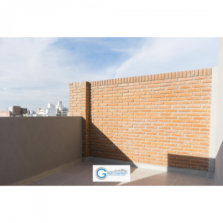 VENTA DEPARTAMENTO Semipiso UN DORMITORIO - Balcon al frente - Entrega inmediata - Cordoba 2600