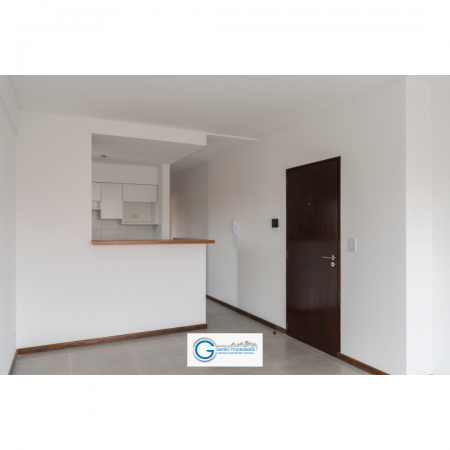 VENTA DEPARTAMENTO Semipiso UN DORMITORIO - Balcon al frente - Entrega inmediata - Cordoba 2600