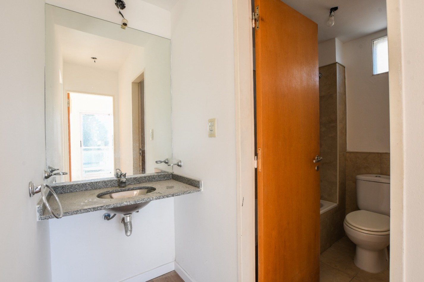 VENTA OPORTUNIDAD Vista despejada Plaza Lopez. Un dormitorio. ENTREGA INMEDIATA