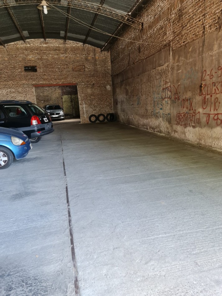 OPORTUNIDAD VENTA GALPON - Fraga 200