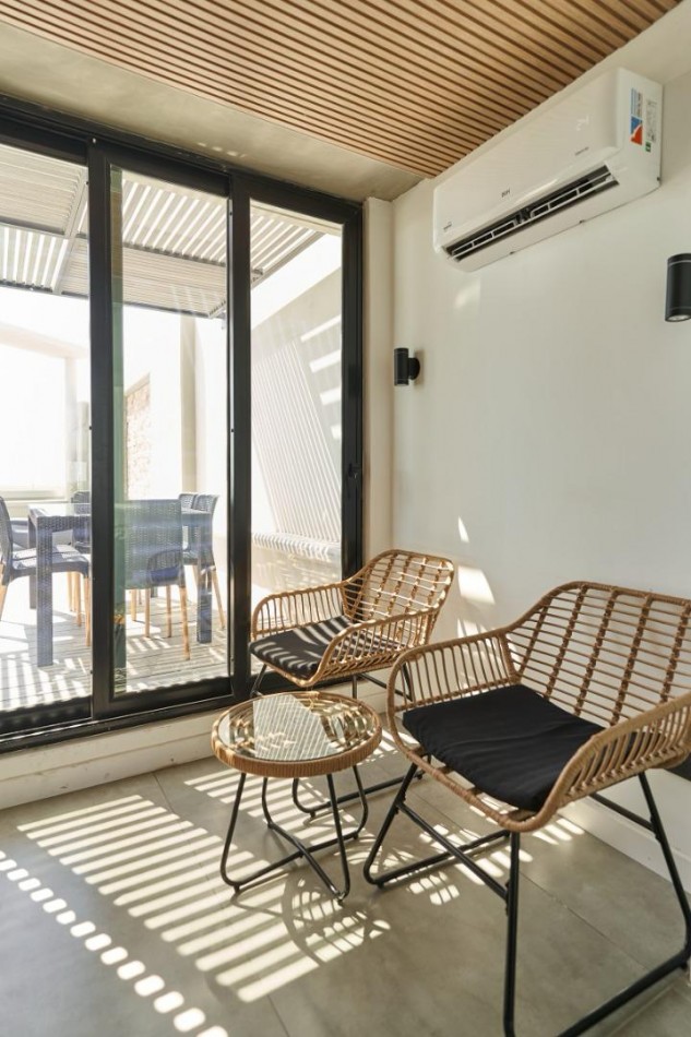 VENTA - Piso exclusivo - DOS dormitorios - Vista franca al rio - Balcon corrido - Cochera - Amenities - BARRIO MARTIN. ENTREGA INMEDIATA