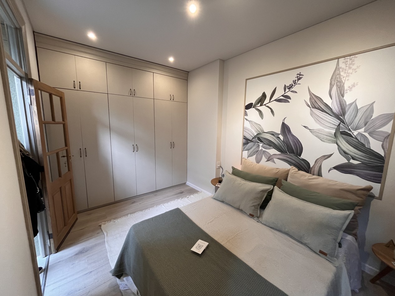 Importante Casa de diseño en Pinchicha, 3 dormitorio, patio con parrillero, terraza con piscina 