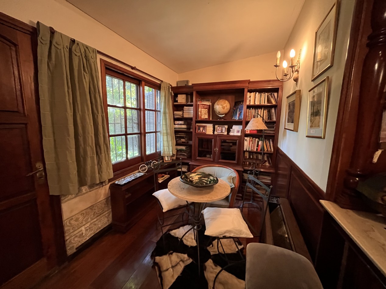 Exclusiva Casa en Fisherton de 4 dormitorios, parque, piscina 