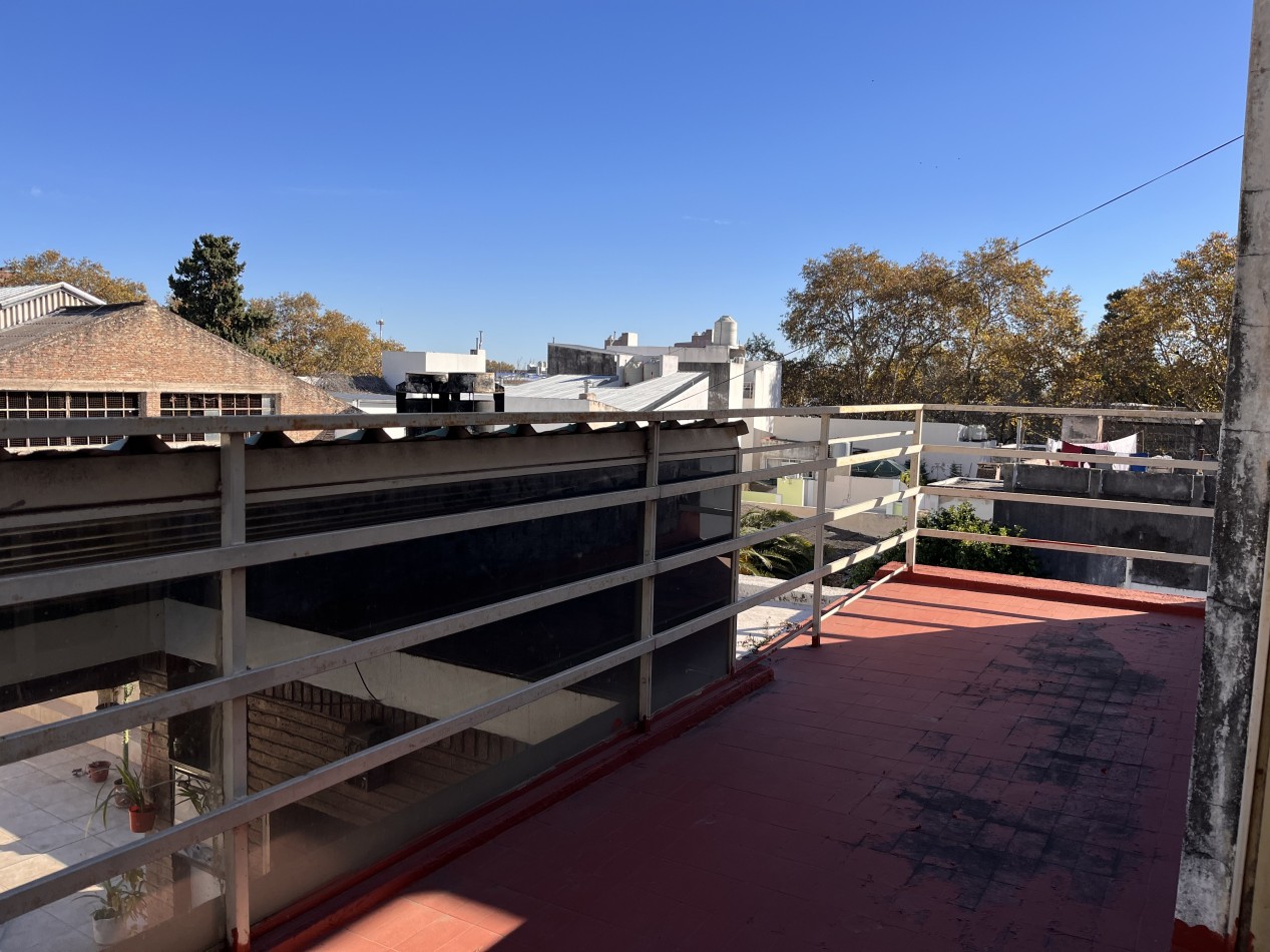 Dos dormitorios con terraza exclusiva y parrillero en barrio España y Hospitales - POSIBILIDAD DE FINANCIACION O PERMUTA