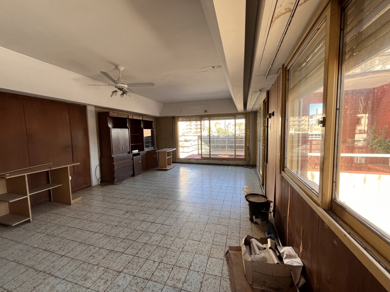 Dos dormitorios con terraza exclusiva y parrillero en barrio España y Hospitales - POSIBILIDAD DE FINANCIACION O PERMUTA