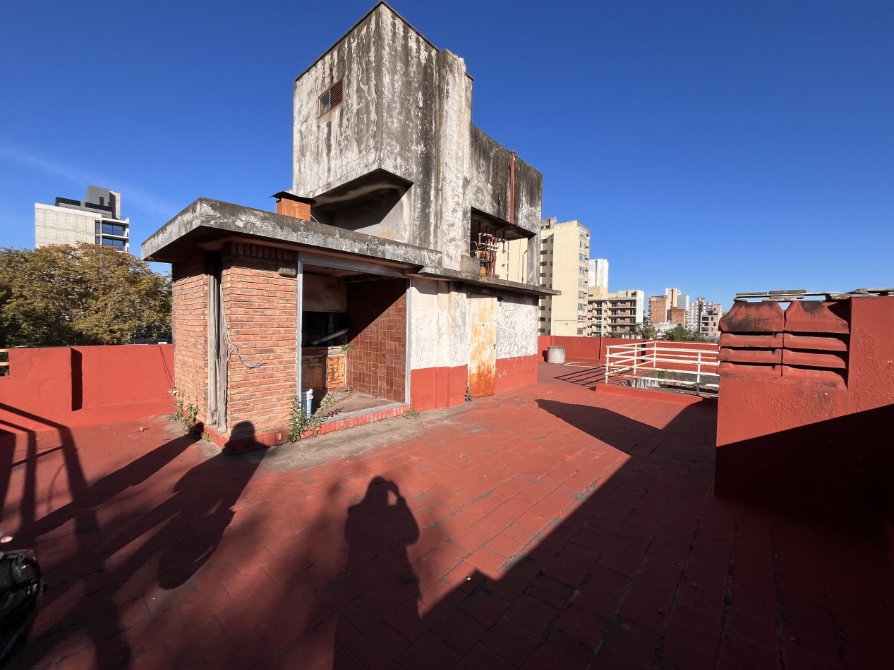 Dos dormitorios con terraza exclusiva y parrillero en barrio España y Hospitales - POSIBILIDAD DE FINANCIACION O PERMUTA