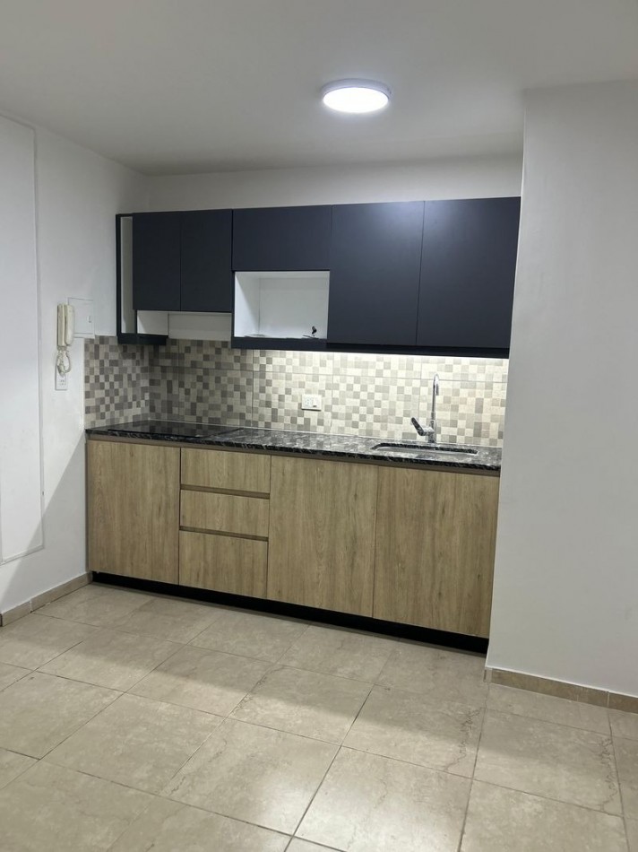 Duplex UN DORMITORIO, reciclado a nuevo - BARRIO LOURDES
