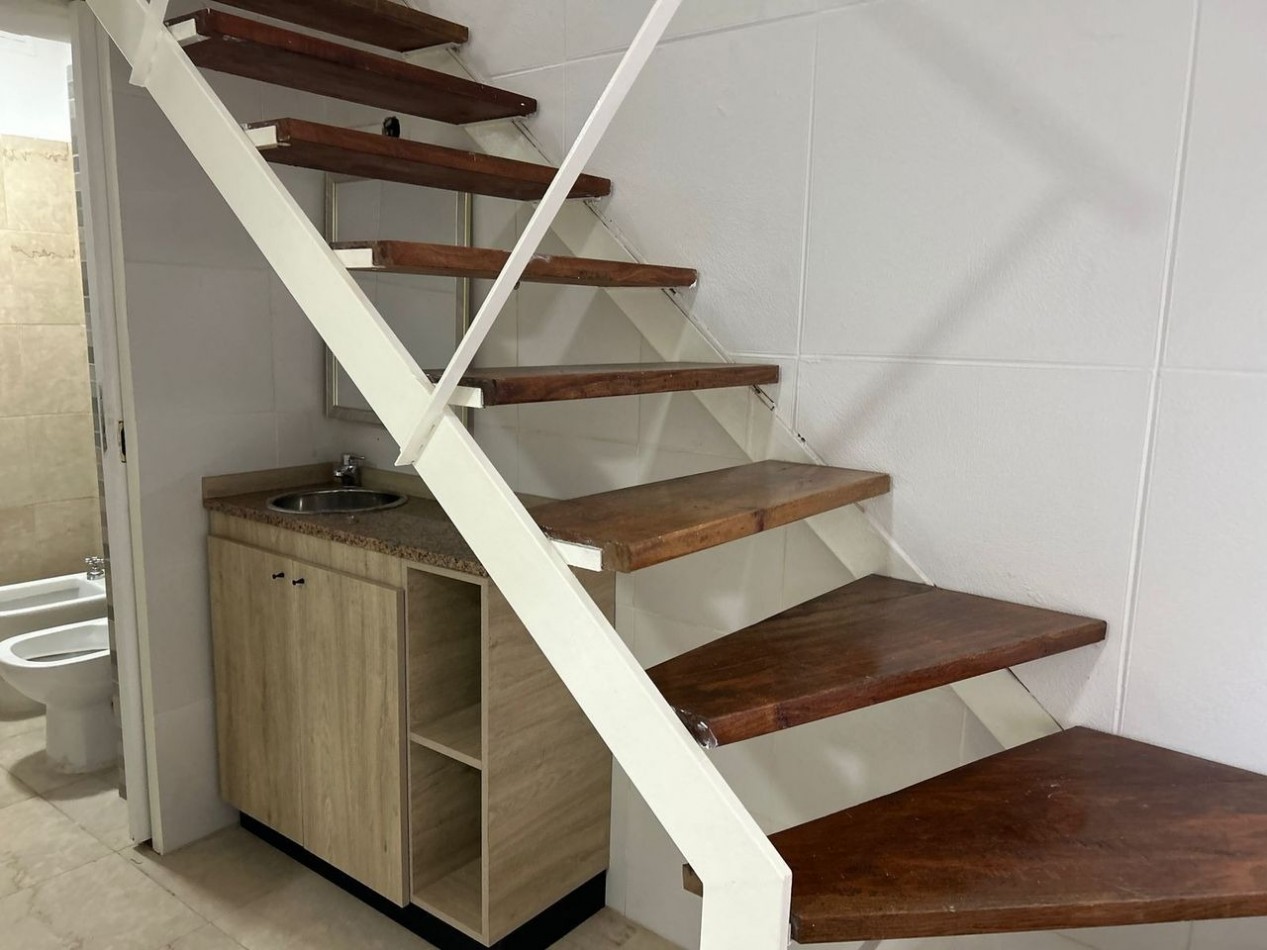 Duplex UN DORMITORIO, reciclado a nuevo - BARRIO LOURDES