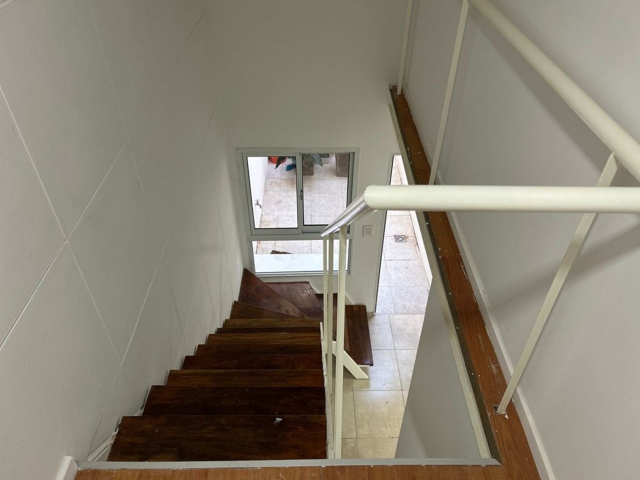 Duplex UN DORMITORIO, reciclado a nuevo - BARRIO LOURDES