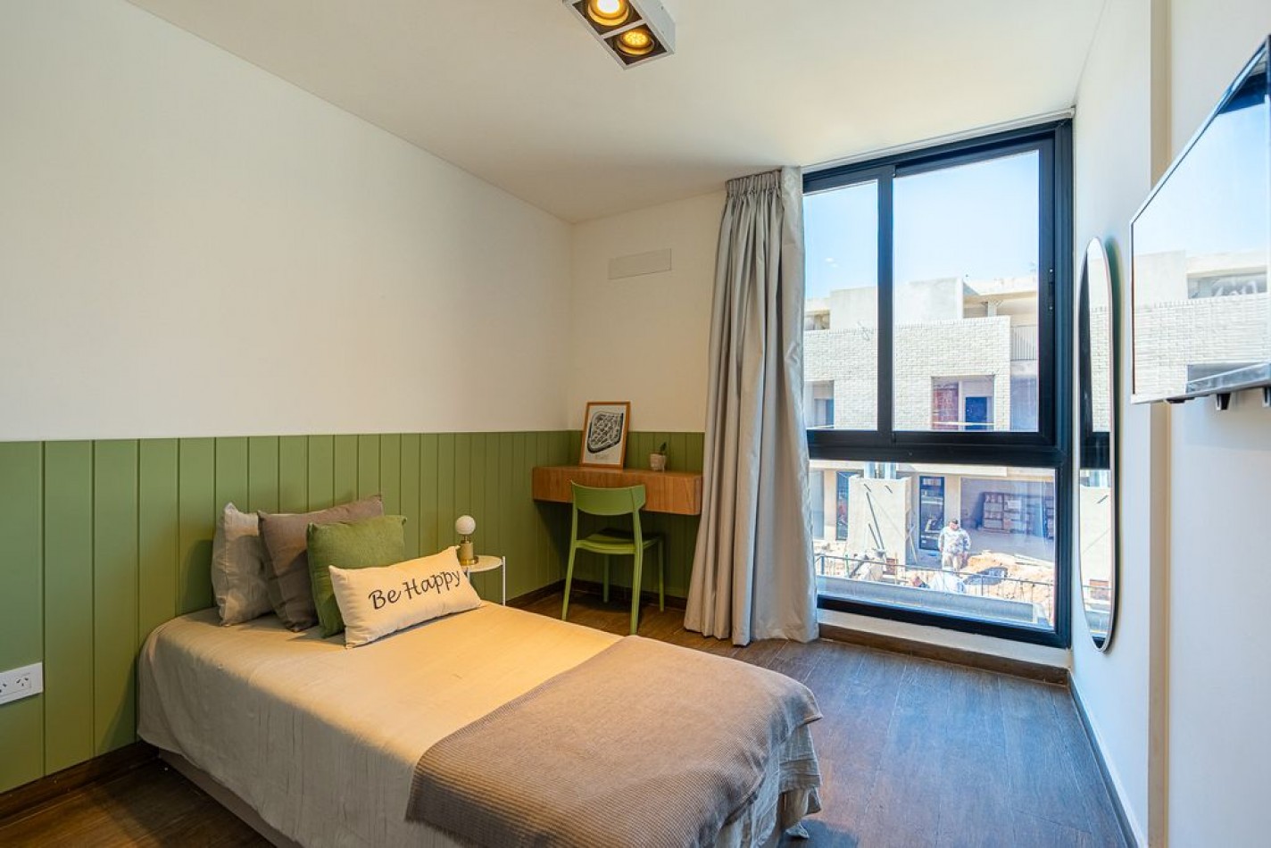 oportunidad Casa 3 dormitorios en FISHERTON - Piscina, jardin, parrillero - Cochera - Proxima entrega