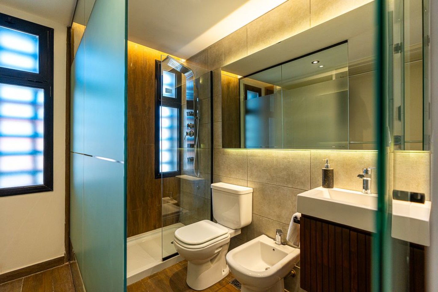 oportunidad Casa 3 dormitorios en FISHERTON - Piscina, jardin, parrillero - Cochera - Proxima entrega