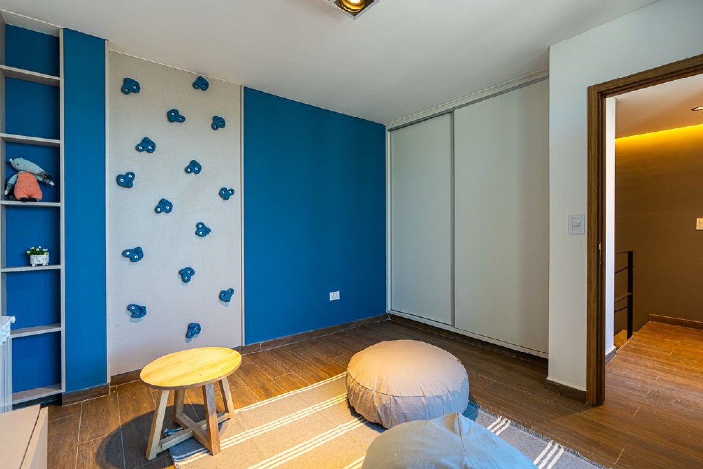 oportunidad Casa 3 dormitorios en FISHERTON - Piscina, jardin, parrillero - Cochera - Proxima entrega