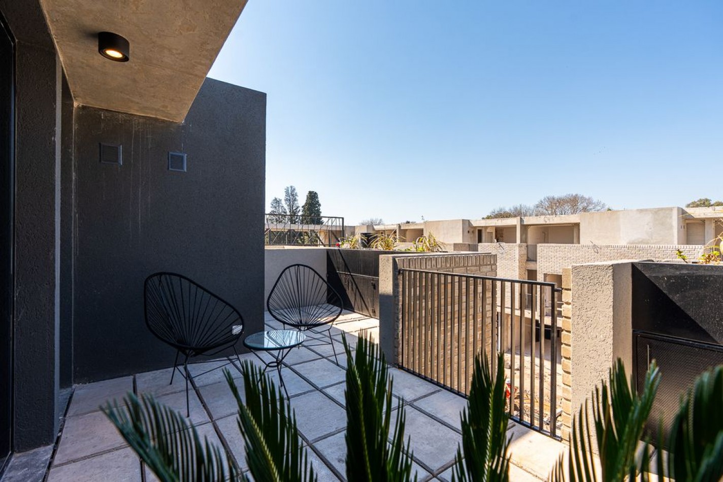 VENTA Casa 4 dormitorios con piscina, jardin, parrillero - FISHERTON - Proyecto en construccion. FINANCIACION