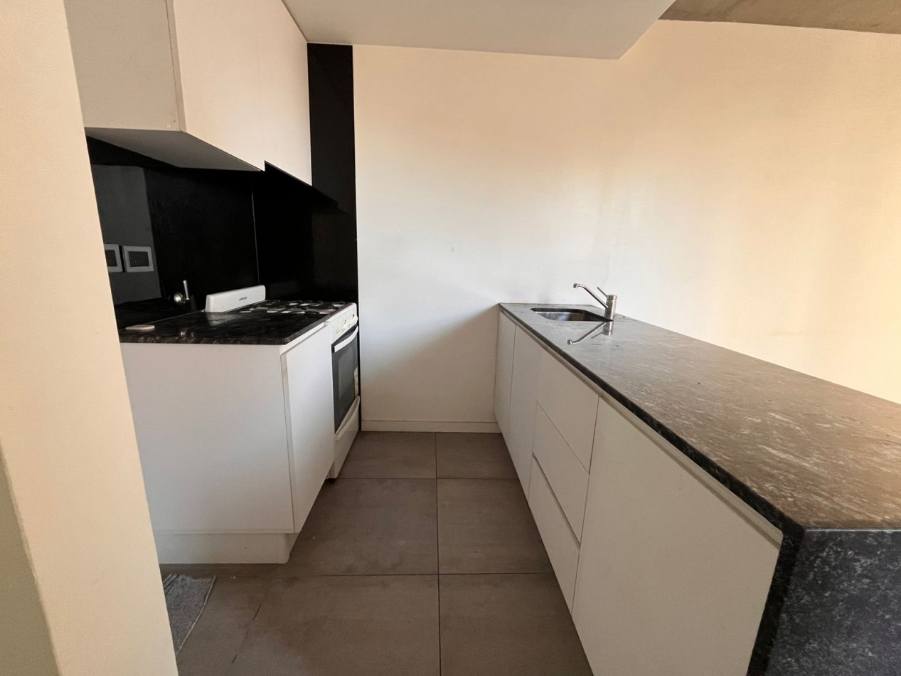 VENTA OPORTUNIDAD UN DORMITORIO  EN PICHINCHA - AMENITIES