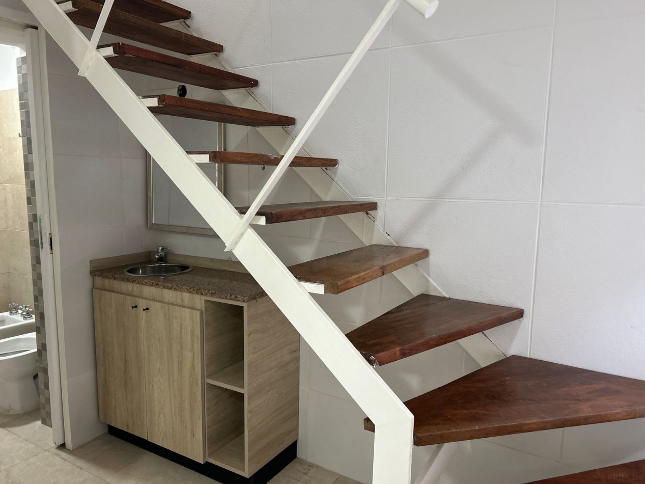 OPORTUNIDAD! UNIDAD TIPO DUPLEX. SAN LUIS 2000