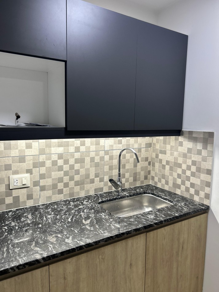 OPORTUNIDAD! UNIDAD TIPO DUPLEX. SAN LUIS 2000