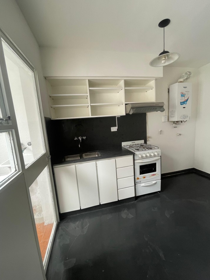 OPRTUNIDAD UNICA. DEPTO 2 DORMITORIOS. Catamarca 1500