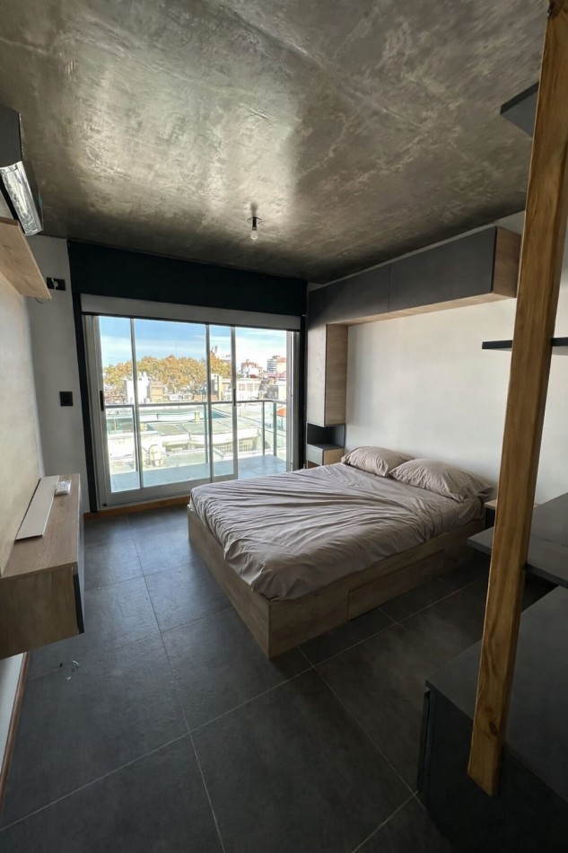 ¡OPORTUNIDAD! monoambiente completamente amoblado! edificio con amenities. Cerrito 700