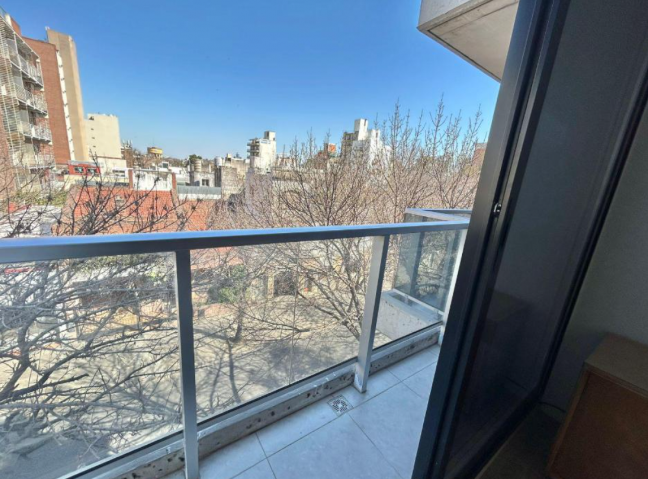 ¡Oportunidad! Monoambiente  en abasto. Ituzaingo al 1800