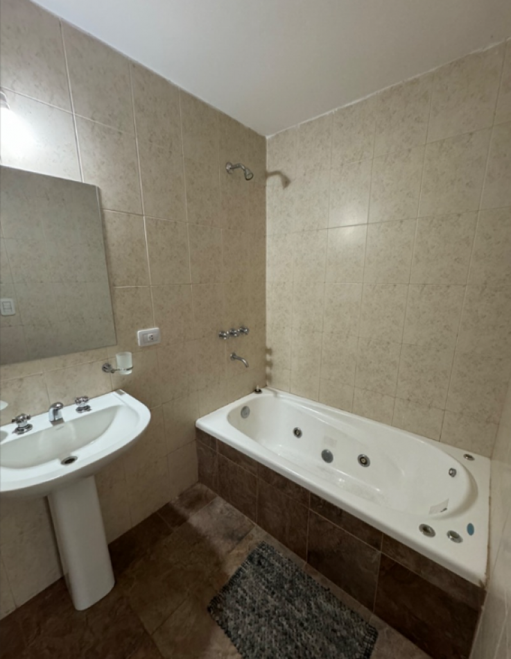 ¡EN VENTA! 1 DORMITORIO AL FRENTE. Cordoba 3900