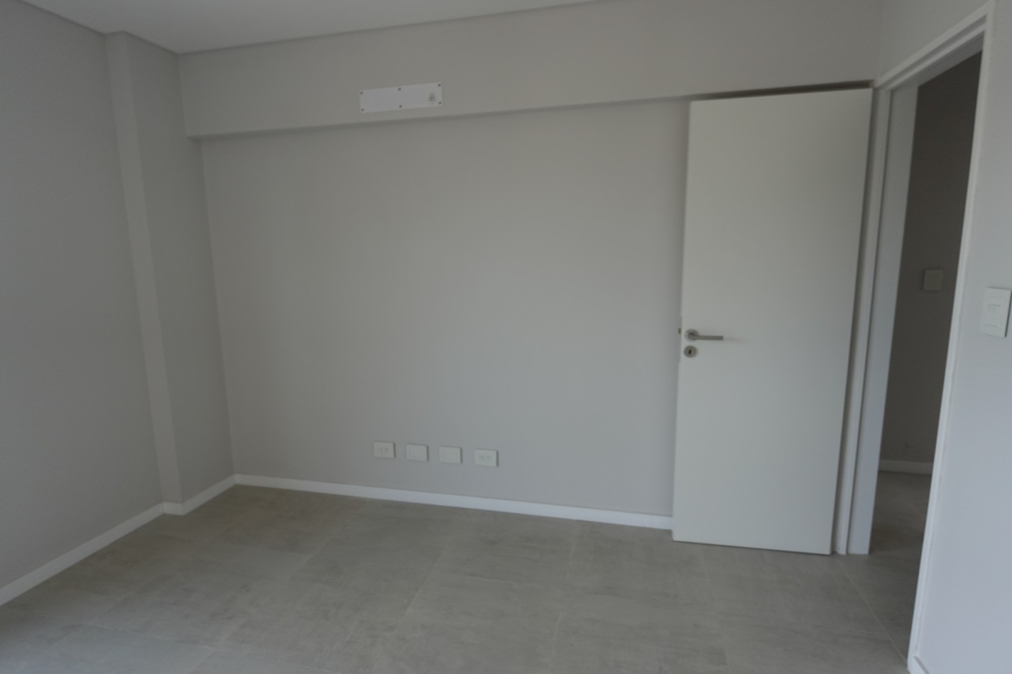 EN VENTA. Depto 2 dormitorios. EXCELENTE ZONA. Mendoza 2600