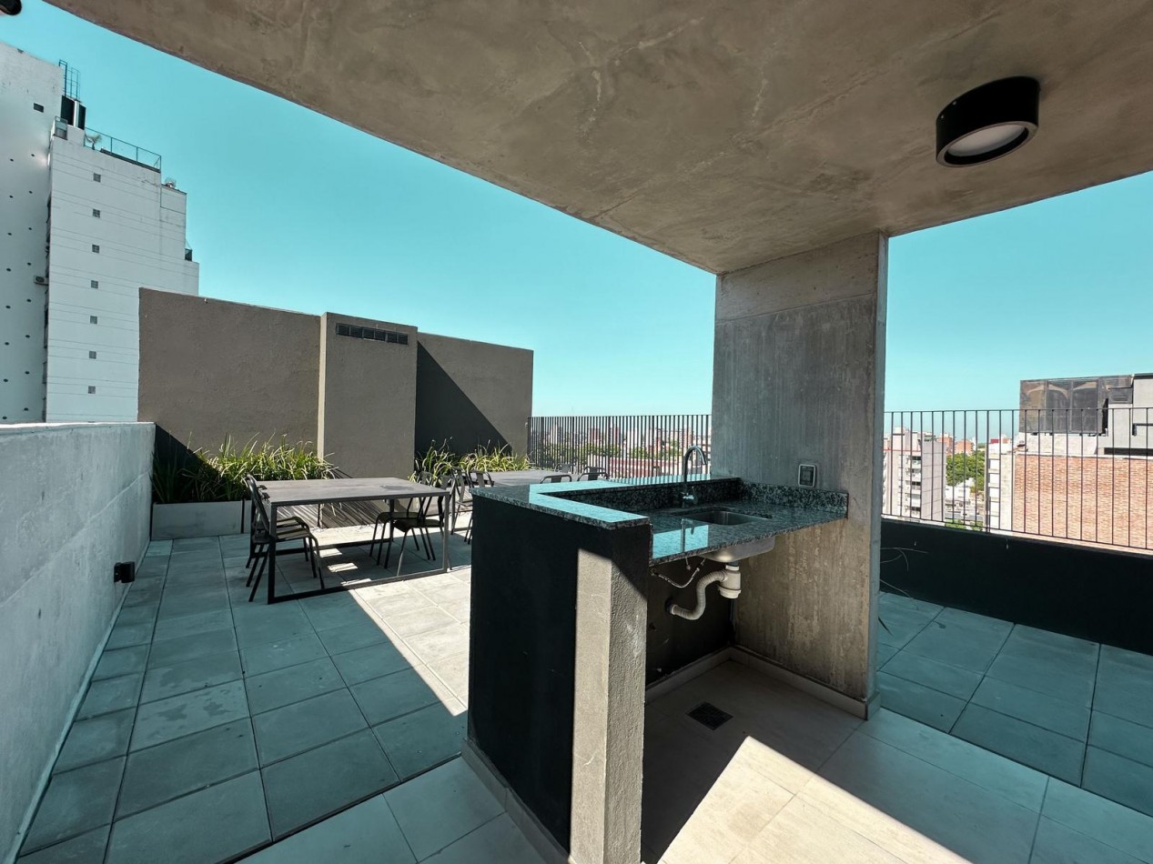 EN VENTA. Depto 2 dormitorios. EXCELENTE ZONA. Mendoza 2600