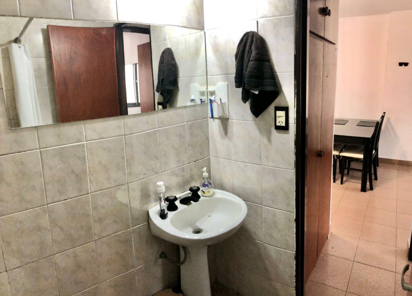 ¡OPORTUNIDAD! Departamento 1 dormitorio. excelente zona. 1ro de Mayo al 1600