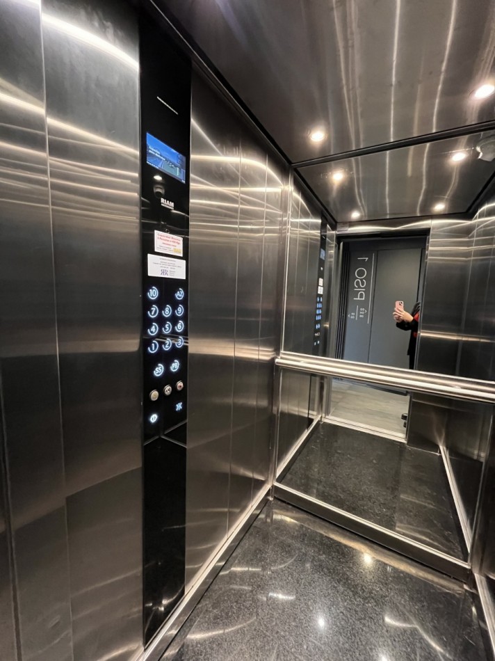 OPORTUNIDAD VENTA Departamento Un dormitorio - Balcon al frente - Amenities - Salta 3503