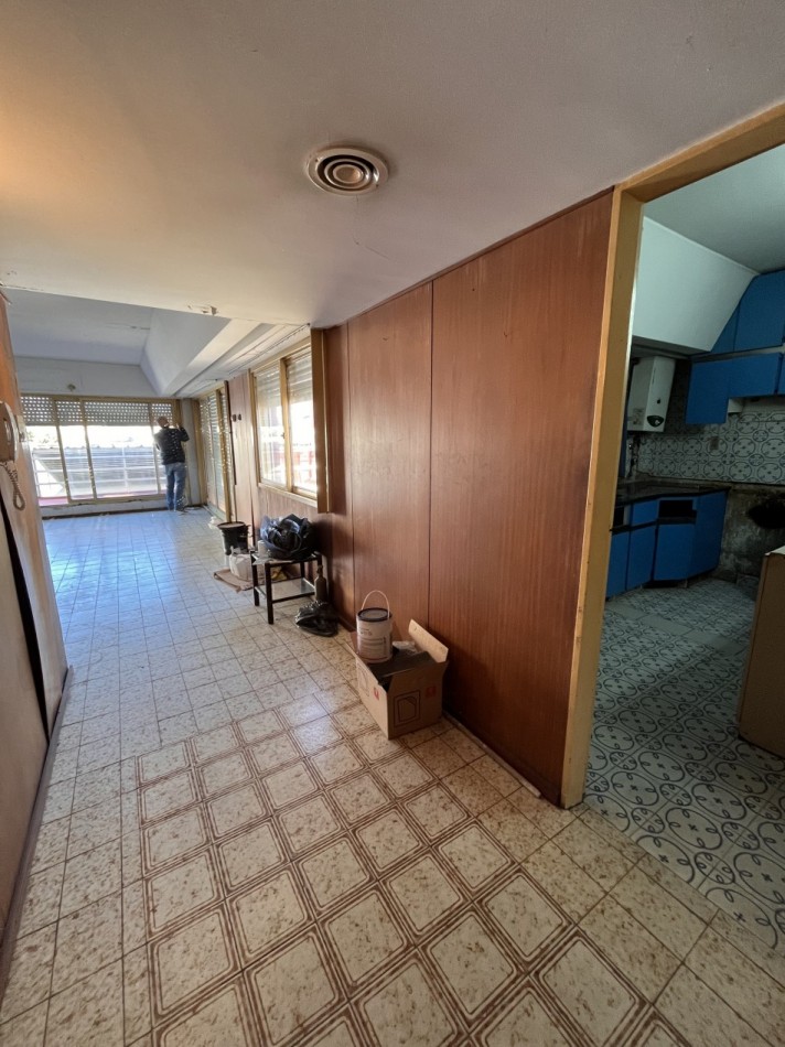 Dos dormitorios con terraza exclusiva y parrillero en barrio España y Hospitales - POSIBILIDAD DE FINANCIACION O PERMUTA