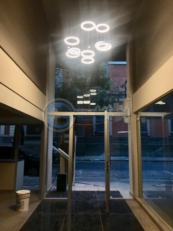 VENTA DEPARTAMENTO Semipiso 2 dormitorios con cochera. Balcon y patio. Amenities - Jujuy 1600