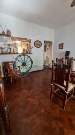 VENTA IMPECABLE DEPARTAMENTO AL FRENTE, TRES DORMITORIOS - ZONA RIO