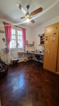 VENTA IMPECABLE DEPARTAMENTO AL FRENTE, TRES DORMITORIOS - ZONA RIO