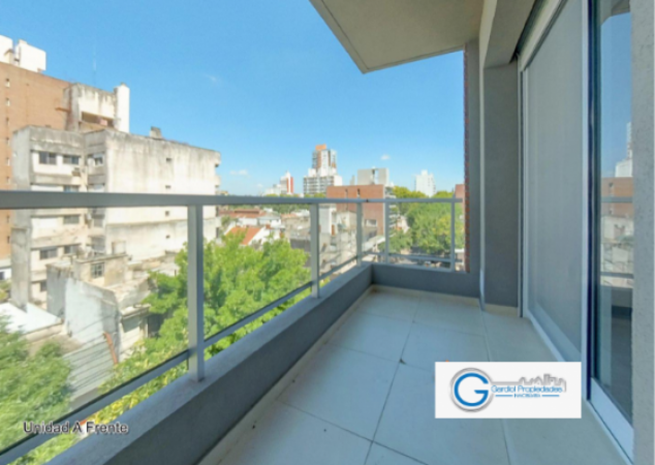 VENTA DEPARTAMENTO UN DORMITORIO - Balcones vidriados - ENTREGA INMEDIATA - Zeballos 2200