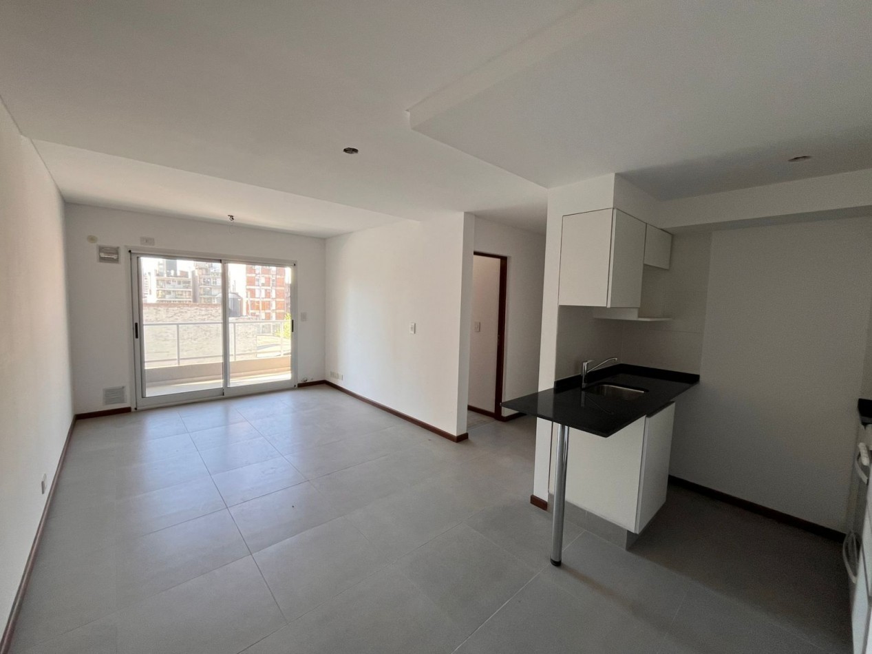 VENTA DEPARTAMENTO UN DORMITORIO - Balcones vidriados - ENTREGA INMEDIATA - Zeballos 2200