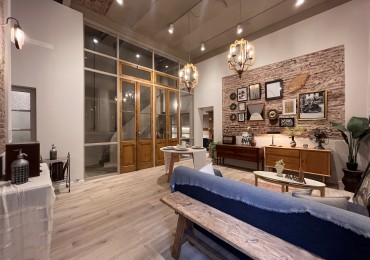 Casa remodelada, 2 dormitorios, patio - Echesortu