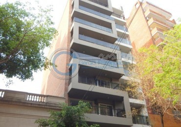 VENTA DEPARTAMENTO Semipiso a estrenar. Un dormitorio con patio y balcon . Amenities. Jujuy 1660